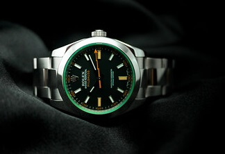 knock off Rolex Milgauss with Flat stainless steel Bezel